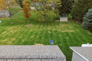 28902 Carriage Dr, Sterling, IL 61081 - Photo 13