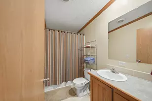 28902 Carriage Dr, Sterling, IL 61081 - Photo 23