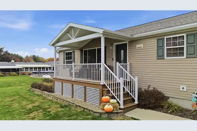 28902 Carriage Drive, Sterling, IL 61081 - Photo 7