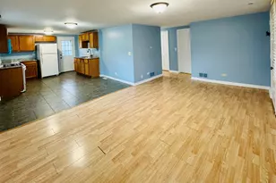 120 Vermont Ave, Aurora, IL 60505 - Photo 3