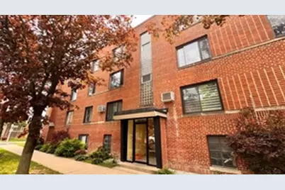 2843 W Arthur Avenue #1E, Chicago, IL 60645 - Photo 1