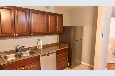 2843 W Arthur Avenue #1E, Chicago, IL 60645 - Photo 5