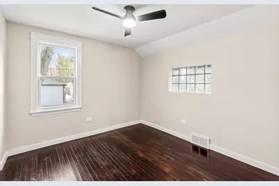 3605 Harvey Avenue, Berwyn, IL 60402 - Photo 11