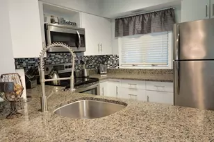 C11 Long Bay Point Dr, Galena, IL 61036 - Photo 11