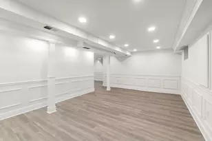 5217 Kathleen Ct, Oak Forest, IL 60452 - Photo 9