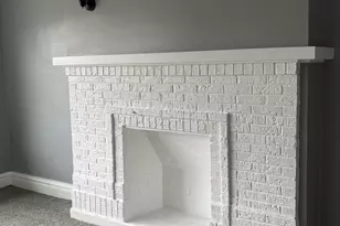 [Address not provided], Riverdale, IL 60827 - Photo 3