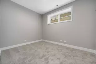 4505 N Bernard St, Chicago, IL 60625 - Photo 23