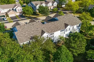 827 Riding Ln, Saint Charles, IL 60174 - Photo 35