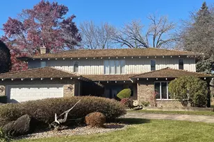 9 Buckingham Dr, Sugar Grove, IL 60554 - Photo 29