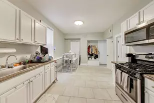 2633 W 23rd Pl, Chicago, IL 60608 - Photo 9