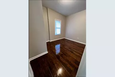 6415 S Eberhart Avenue, Chicago, IL 60637 - Photo 3