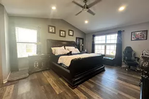 1313 Roth Dr, Joliet, IL 60431 - Photo 9