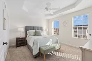 824 E Wing St, Arlington Heights, IL 60004 - Photo 9