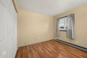 107 W Elk Trail, Carol Stream, IL 60188 - Photo 9