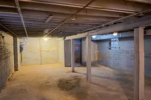 435 E 88th Pl, Chicago, IL 60619 - Photo 17