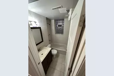 3141 N Central Park Avenue, Chicago, IL 60618 - Photo 9