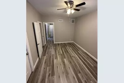 3141 N Central Park Avenue, Chicago, IL 60618 - Photo 7