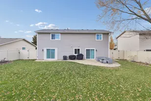 6819 Harvest Ave, Woodridge, IL 60517 - Photo 31