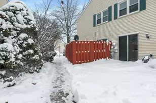 1850 Jamestown Cir, Hoffman Estates, IL 60195 - Photo 21