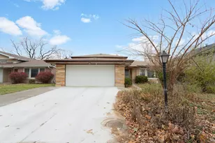 217 Finsbury Ln, La Grange Park, IL 60526 - Photo 3