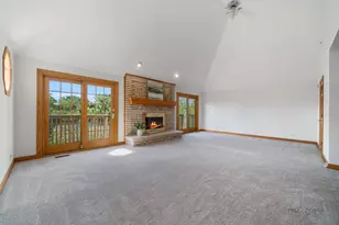 1728 Holly Ct, Long Grove, IL 60047 - Photo 23