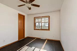 22105 Anthony Rd, Marengo, IL 60152 - Photo 19