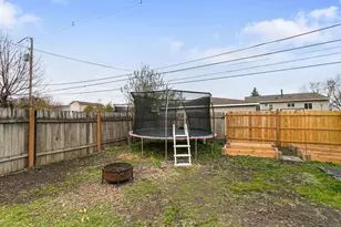 226 Healy Ave, Romeoville, IL 60446 - Photo 7