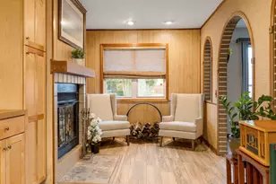 470 Oakwood Rd, Wauconda, IL 60084 - Photo 7