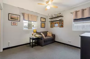 470 Oakwood Rd, Wauconda, IL 60084 - Photo 3