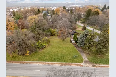 10/11 Maple Avenue, Downers Grove, IL 60515 - Photo 1