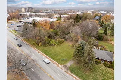 10/11 Maple Avenue, Downers Grove, IL 60515 - Photo 3