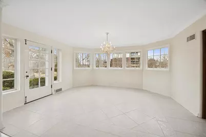 220 Maplewood Road, Riverside, IL 60546 - Photo 11