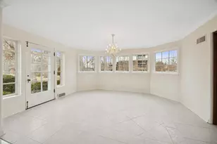 220 Maplewood Rd, Riverside, IL 60546 - Photo 11