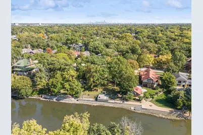 220 Maplewood Road, Riverside, IL 60546 - Photo 39