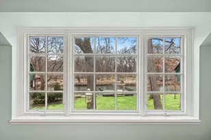 220 Maplewood Rd, Riverside, IL 60546 - Photo 25