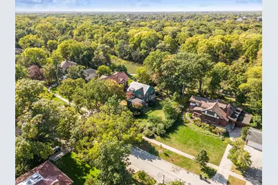 220 Maplewood Road, Riverside, IL 60546 - Photo 37