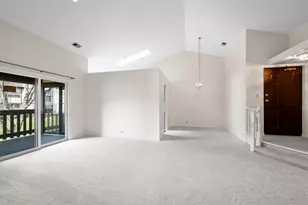 906 E Steger Rd, Crete, IL 60417 - Photo 3