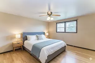 7120 S 86th Ave, Justice, IL 60458 - Photo 7