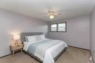 7120 S 86th Ave, Justice, IL 60458 - Photo 9