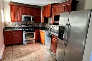 1501 W Highland Ave, Chicago, IL 60660 - Photo 5