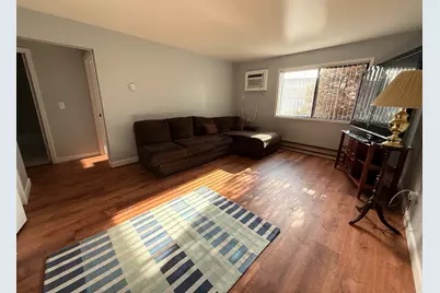 202 S Waters Edge Drive #102, Glendale Heights, IL 60139 - Photo 3