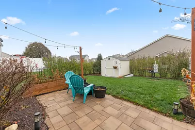 586 Vine Street, Hampshire, IL 60140 - Photo 21