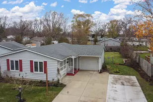 18596 W Karen Ln, Gurnee, IL 60031 - Photo 3