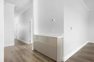 6555 W North Ave, Oak Park, IL 60302 - Photo 13