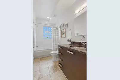 1360 W Estes Avenue #2N, Chicago, IL 60626 - Photo 19