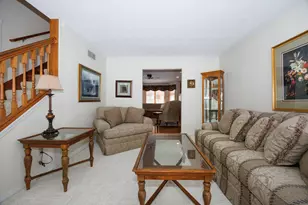 17 Downing Cir, Bloomington, IL 61704 - Photo 5