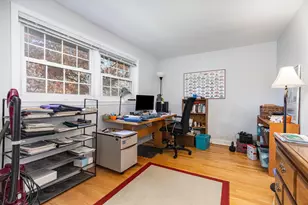 5735 Dearborn Pkwy, Downers Grove, IL 60516 - Photo 19