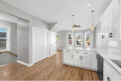 7539 W 61st Street, Summit, IL 60501 - Photo 11