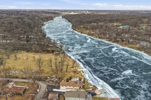 6N263 River Dr, Saint Charles, IL 60174 - Photo 57