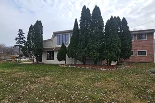 6N263 River Dr, Saint Charles, IL 60174 - Photo 21